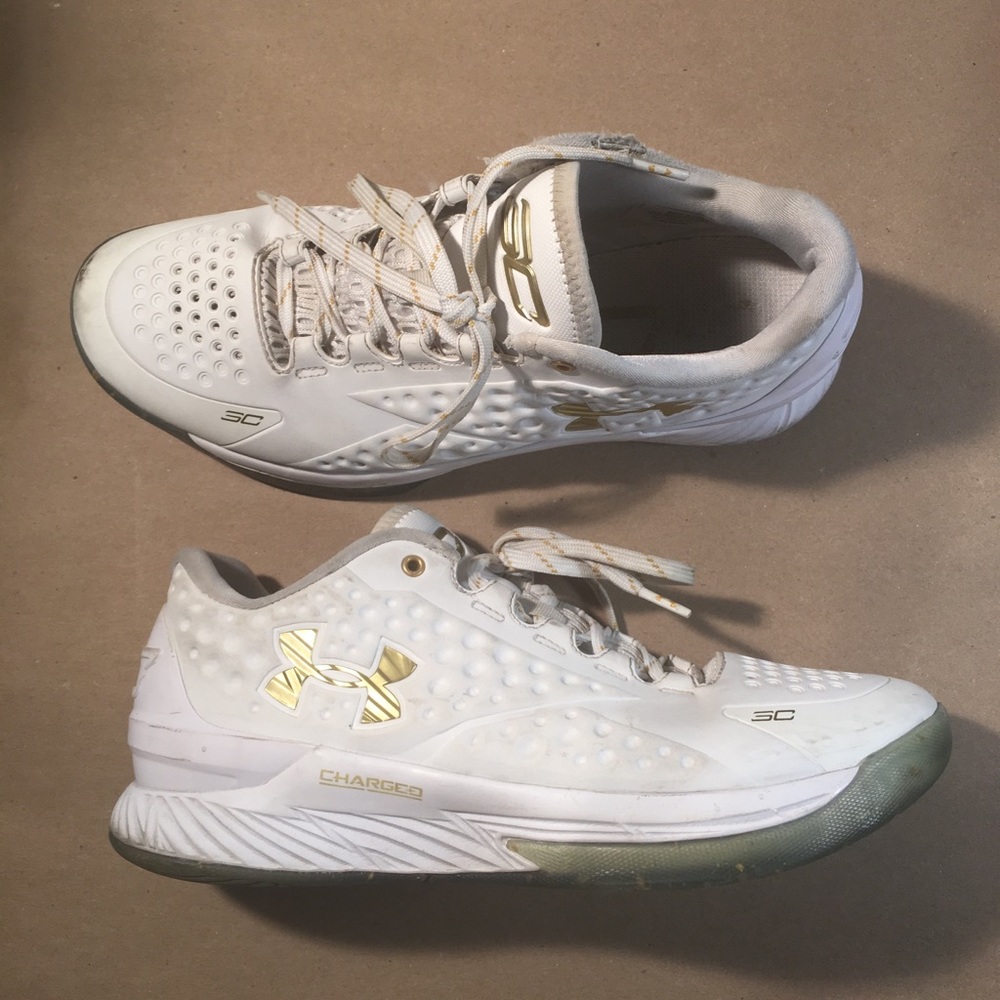Under Armour Curry 1 Low ‘MVP’ Men Sneakers